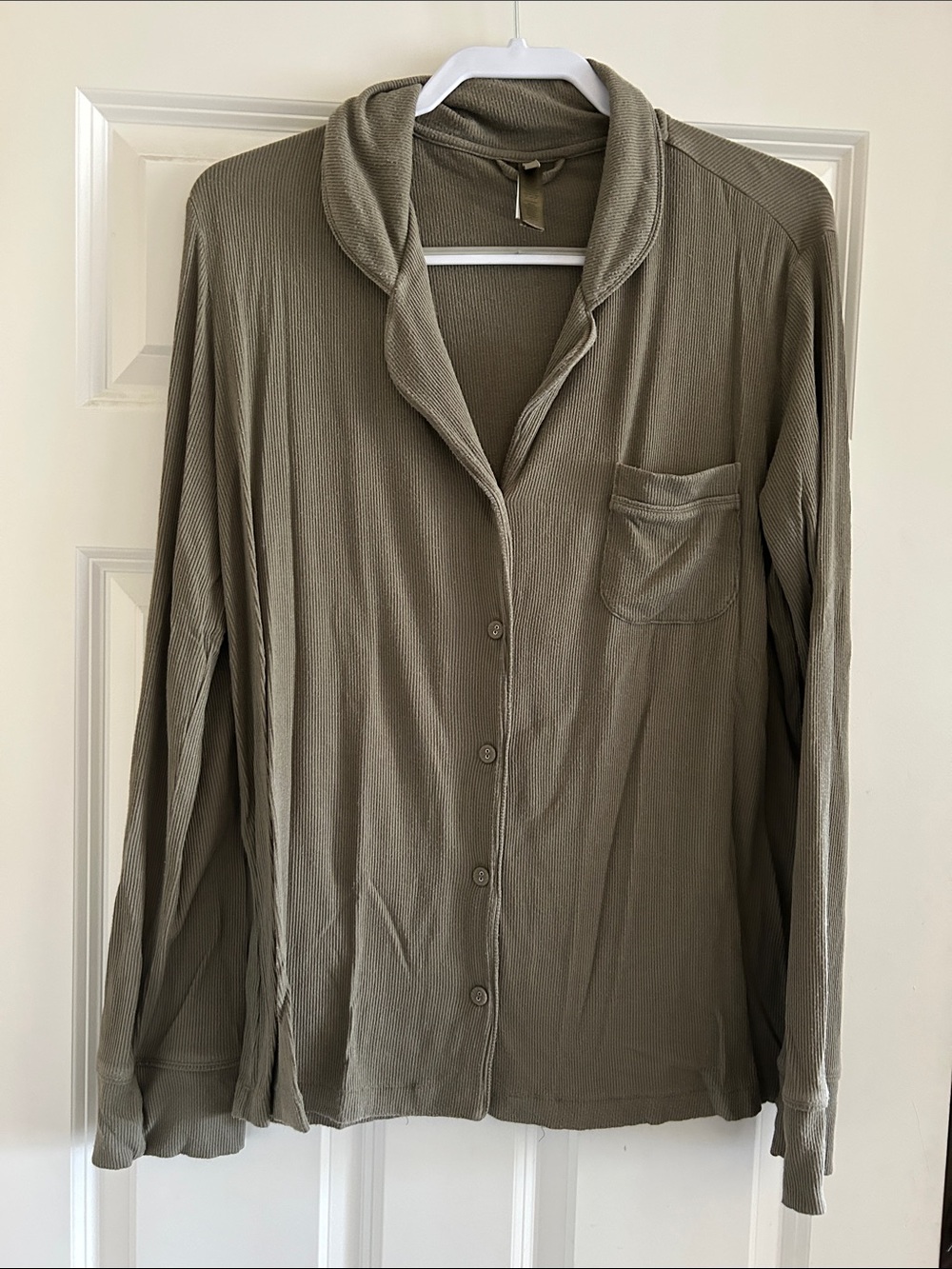 SKIMS pajama top size M